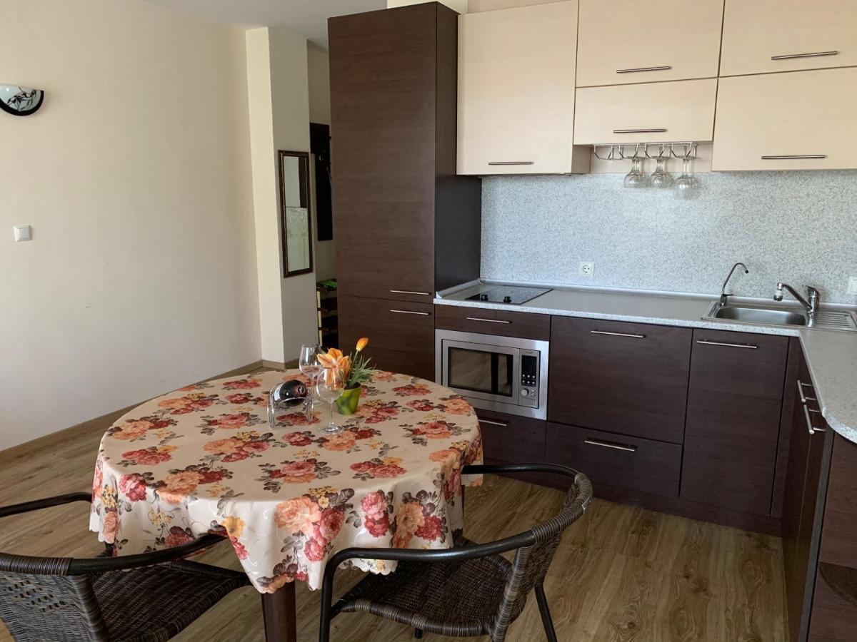 Аппартамент Pines Beach Resort Byala  Exterior photo